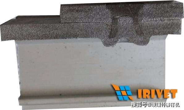 埃瑞特交通标志牌铆钉机与众不同的秘密:安全标志牌
